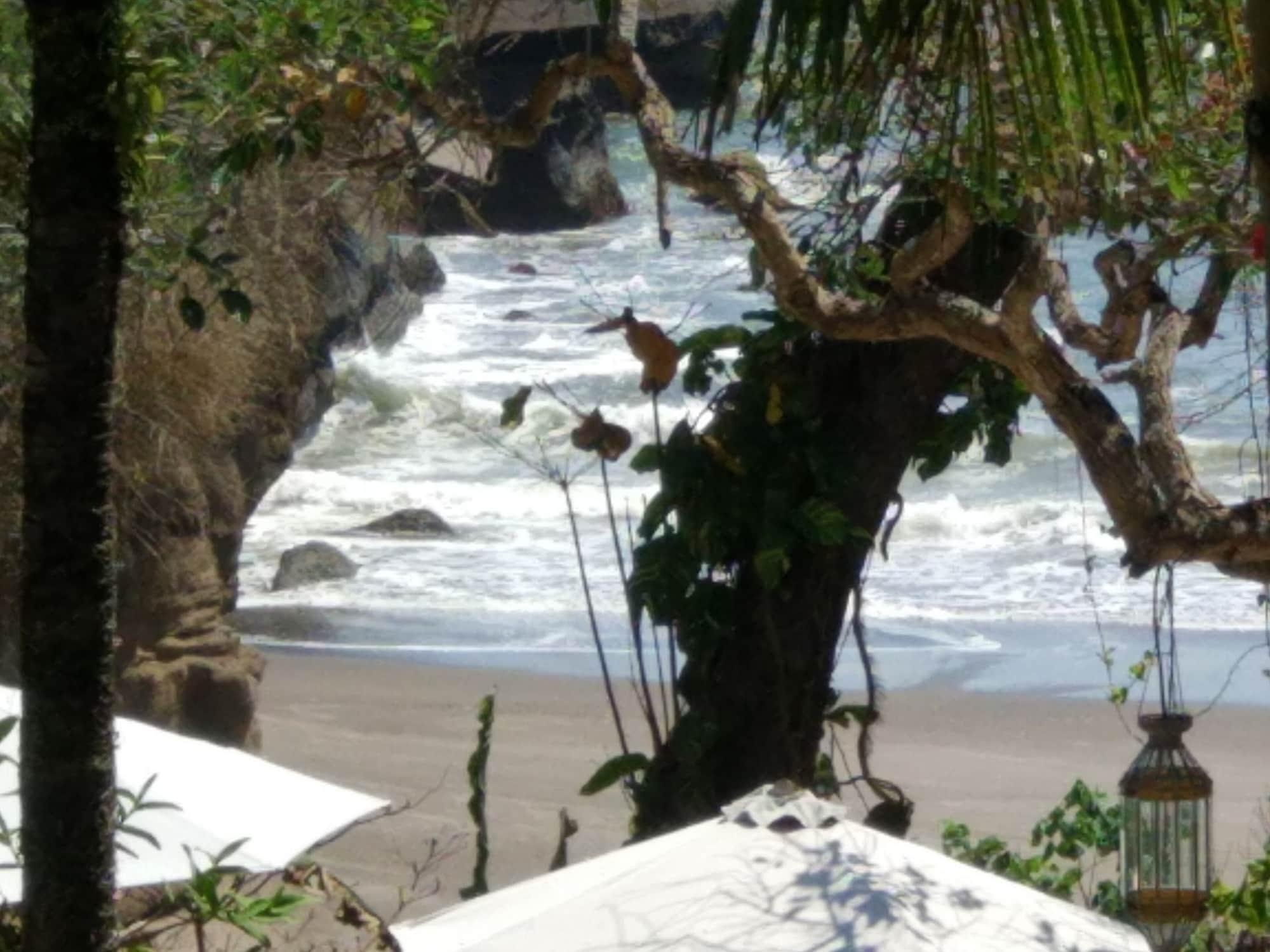 Selemadeg  Gajah Mina Beach Resort מראה חיצוני תמונה